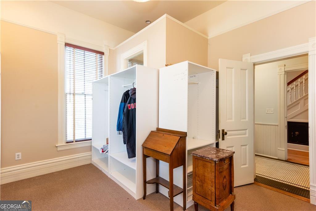 3593 Hemphill Street