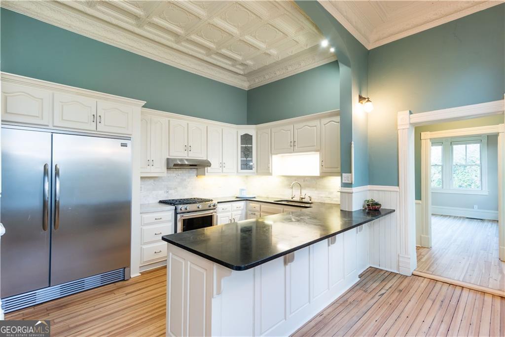 3593 Hemphill Street