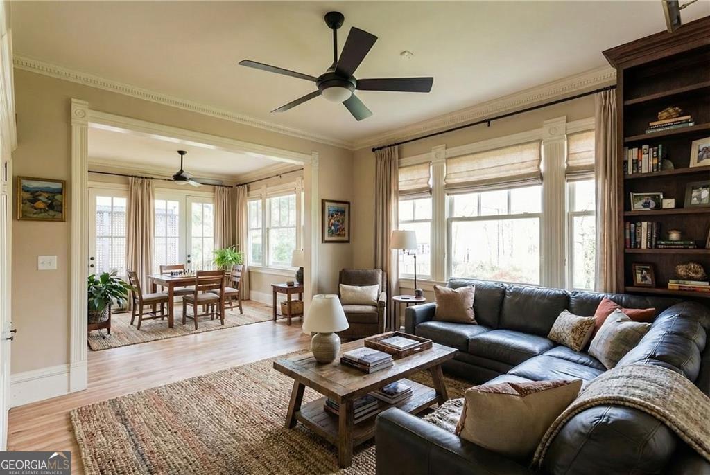 3593 Hemphill Street