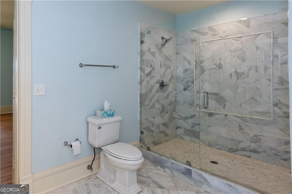 3593 Hemphill Street