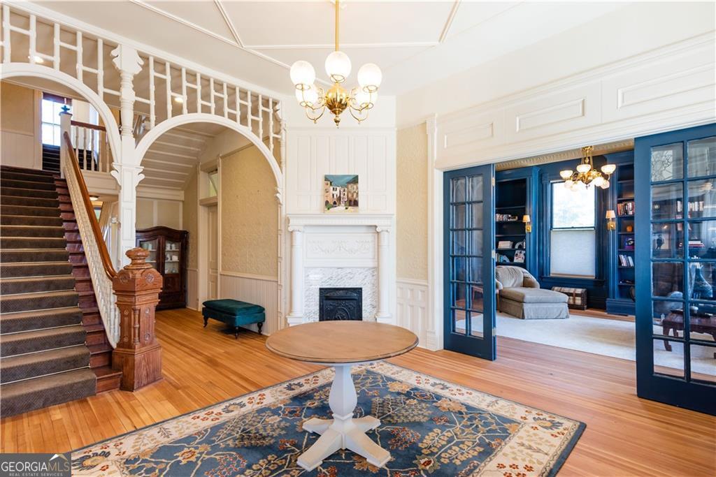 3593 Hemphill Street