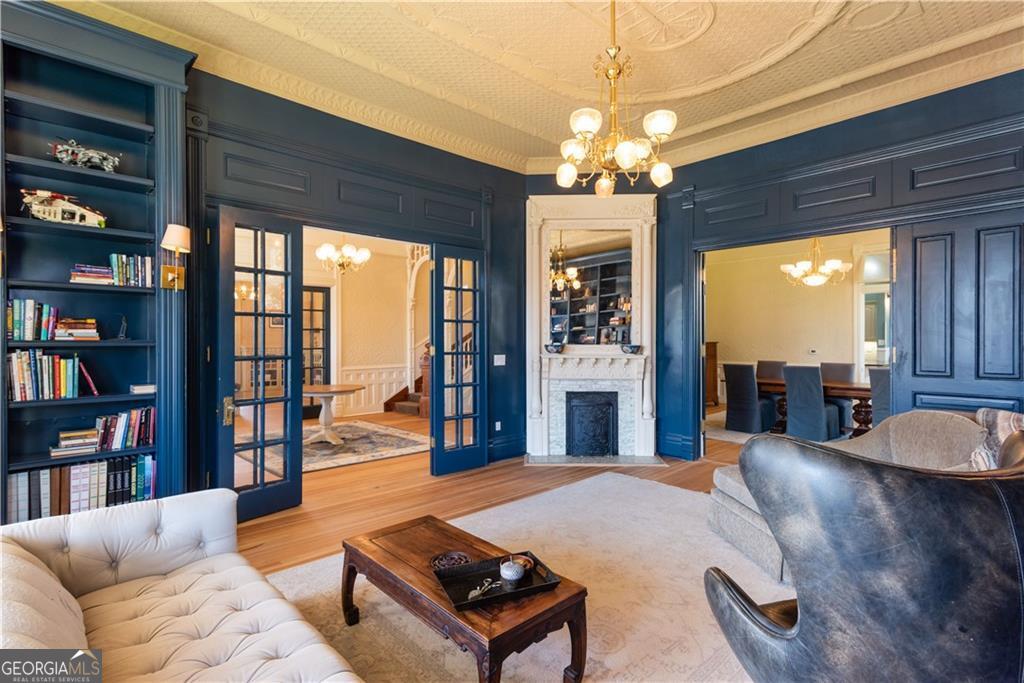 3593 Hemphill Street