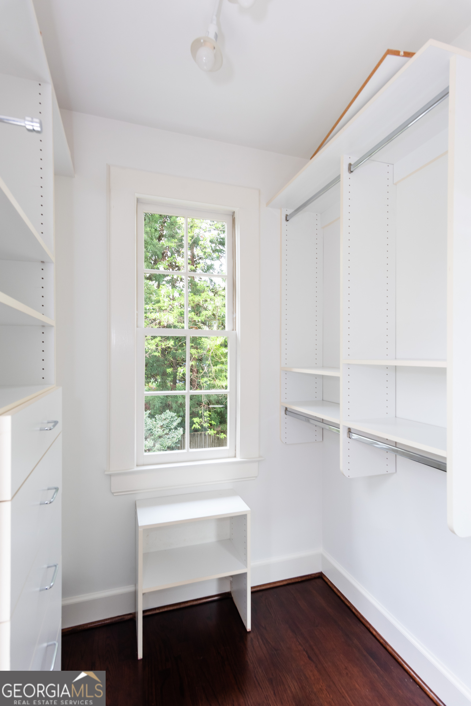 813 Springdale Road NE