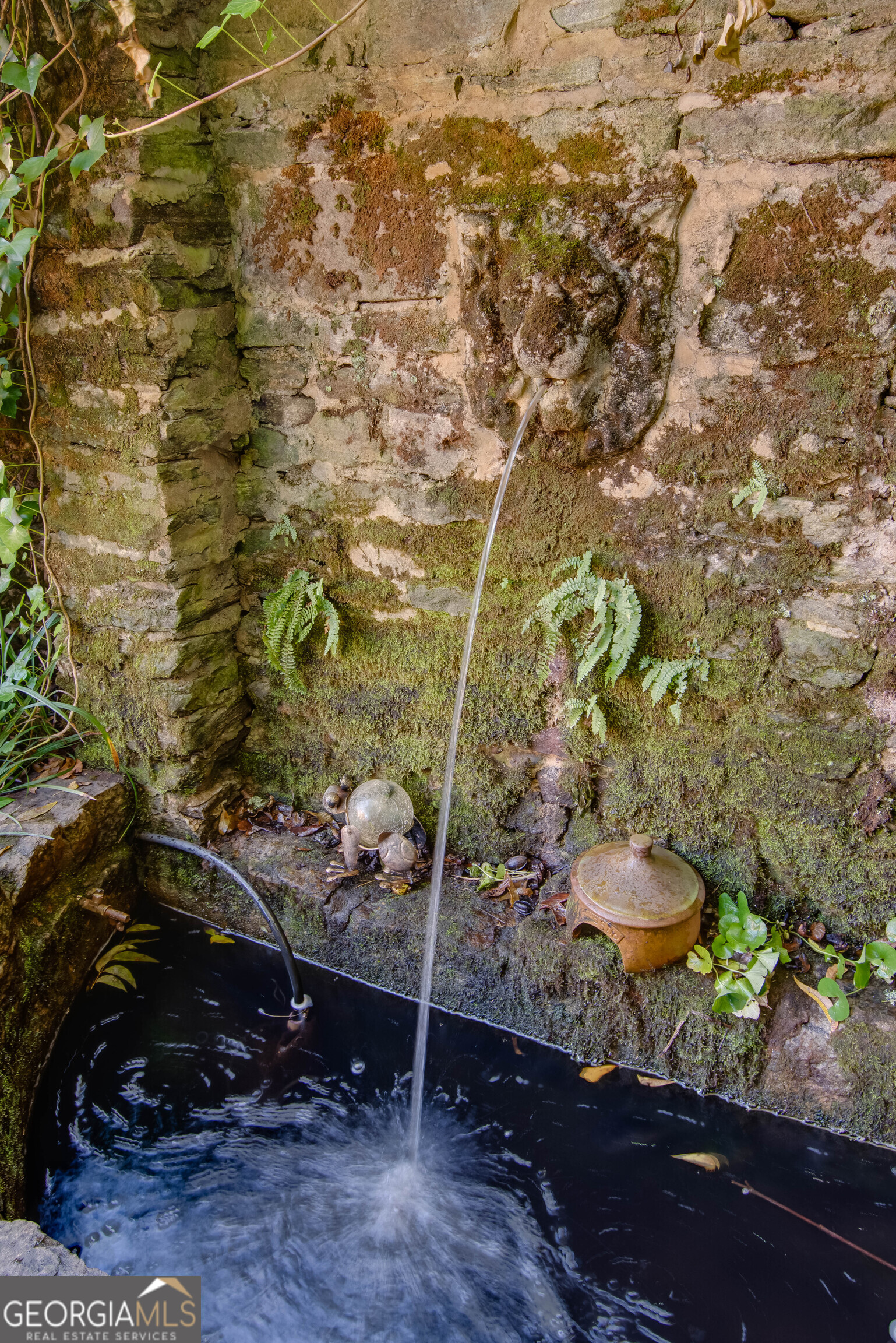 813 Springdale Road NE