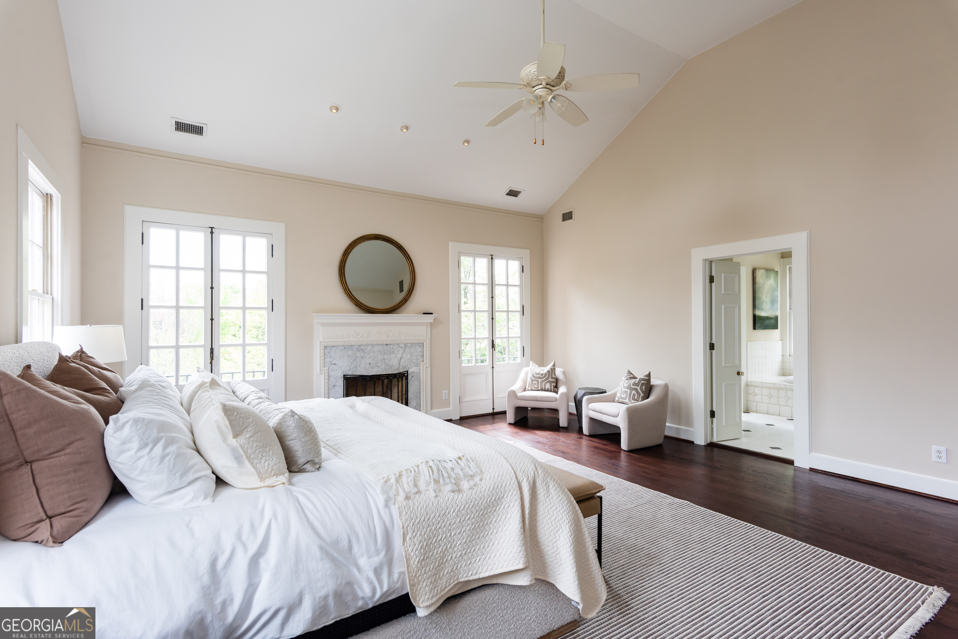 813 Springdale Road NE