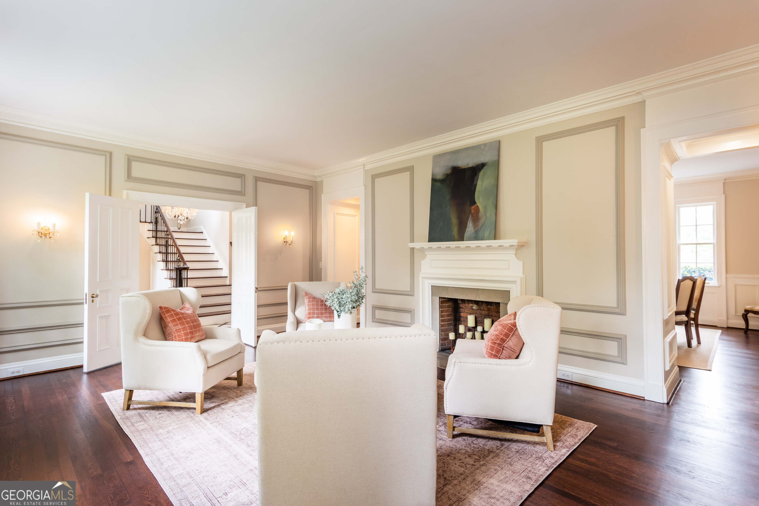 813 Springdale Road NE