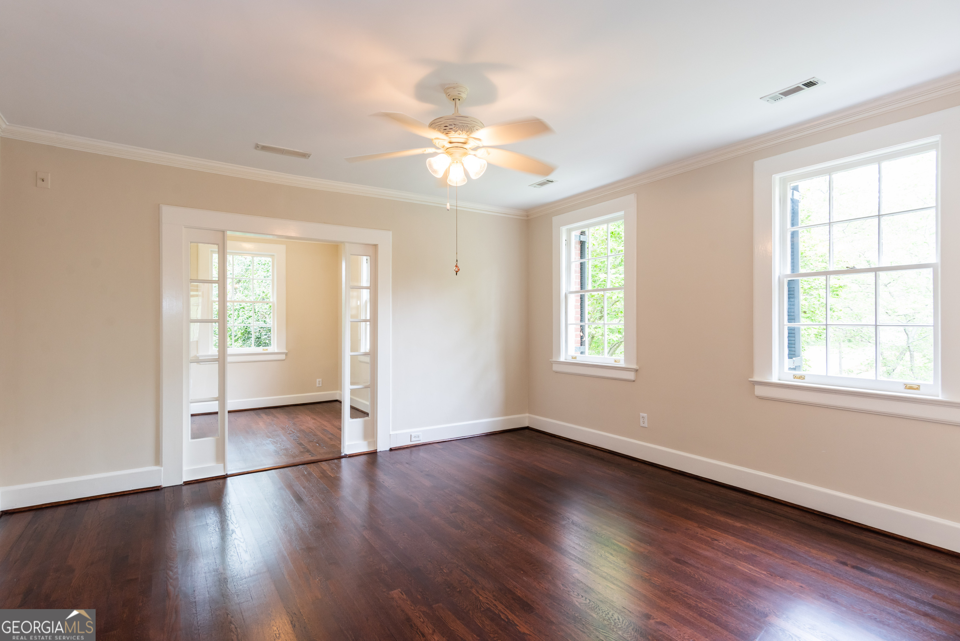 813 Springdale Road NE