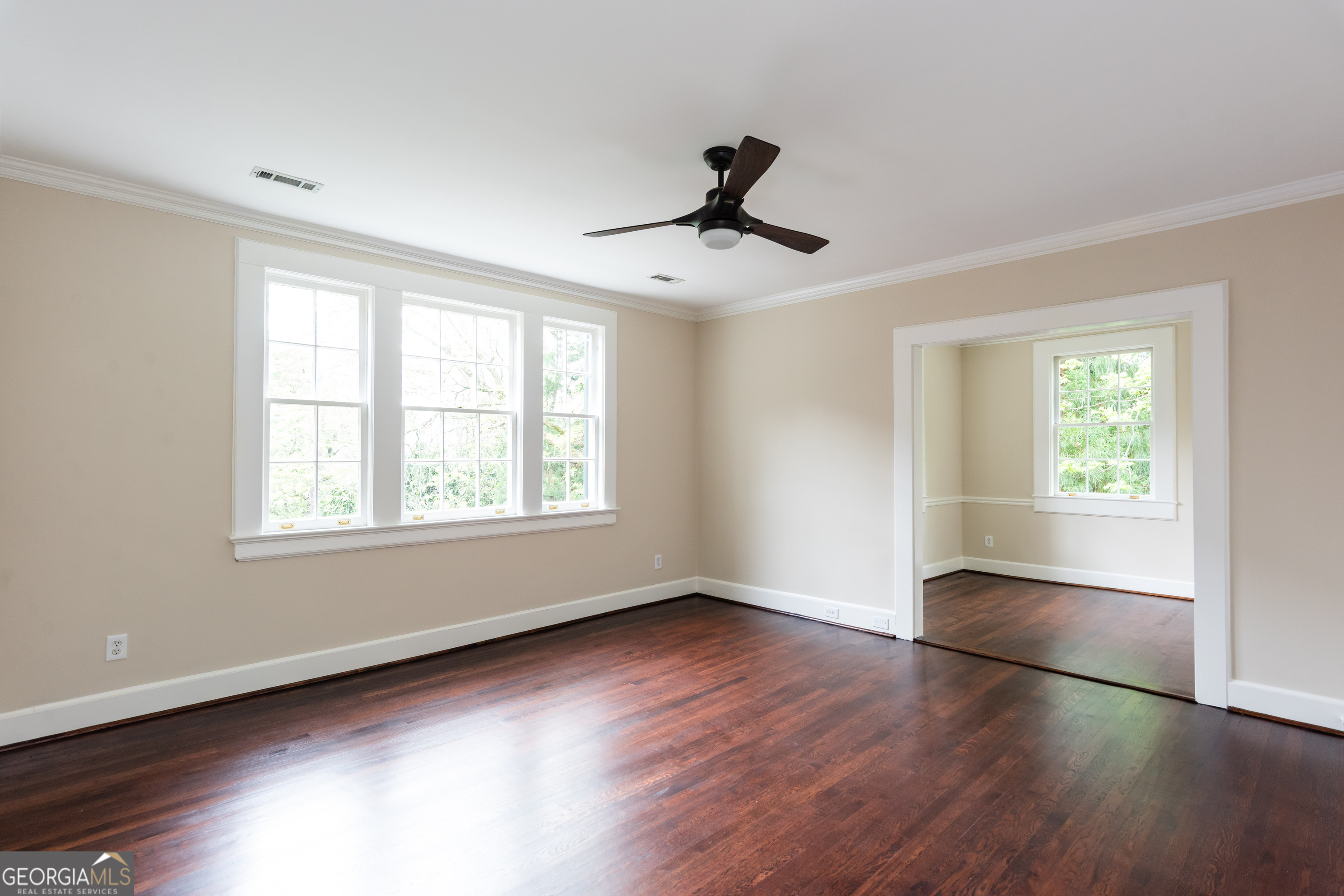 813 Springdale Road NE