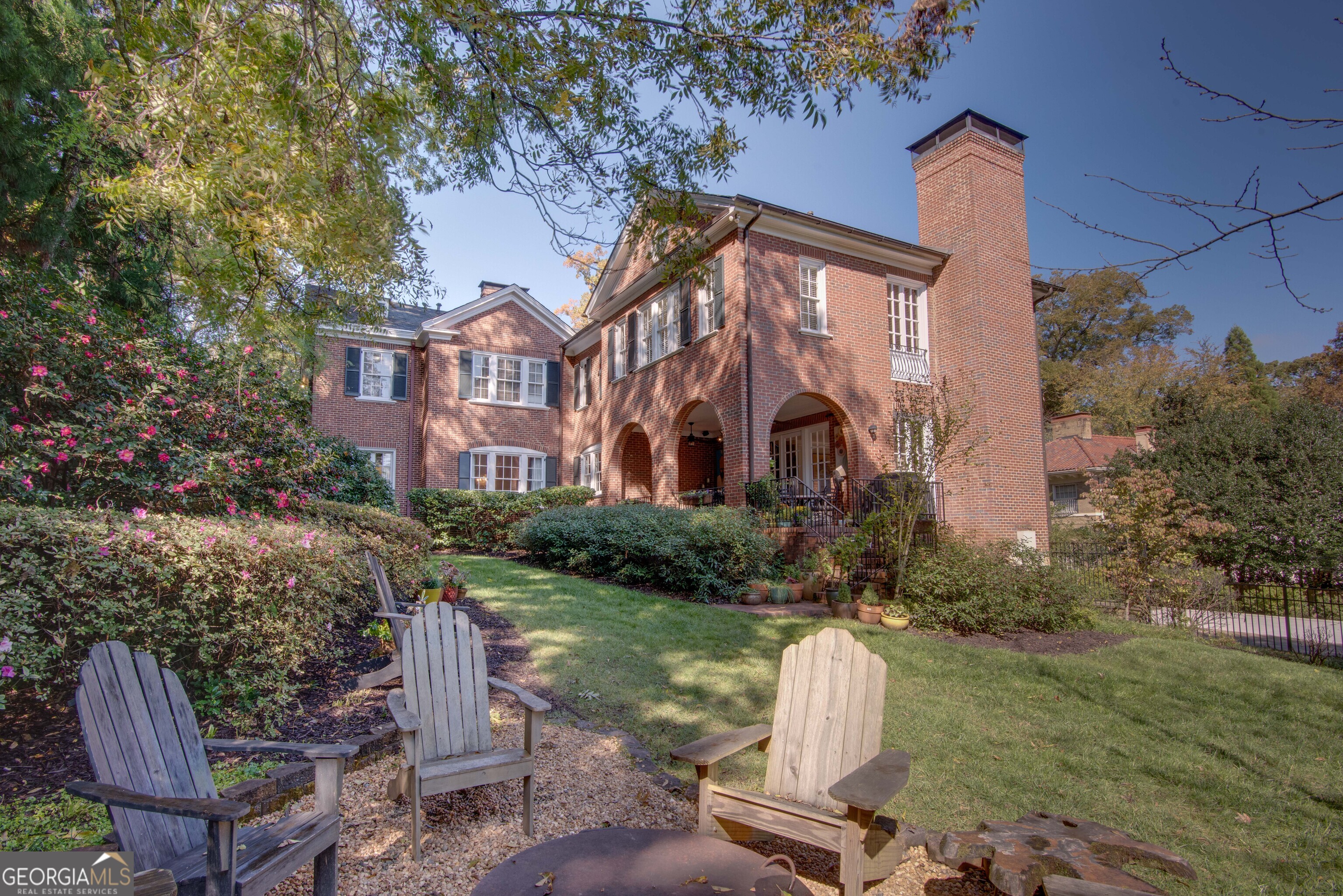 813 Springdale Road NE