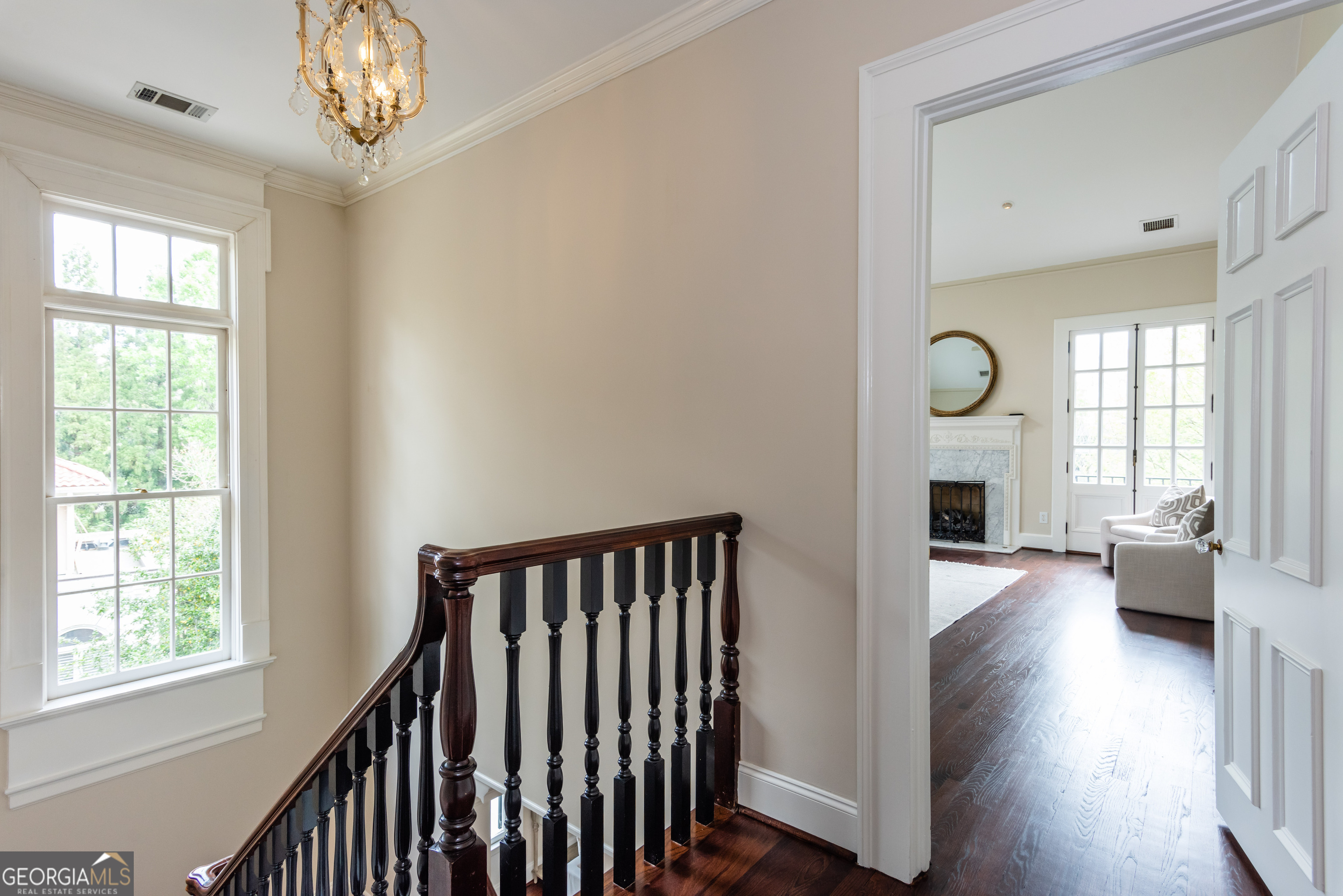 813 Springdale Road NE