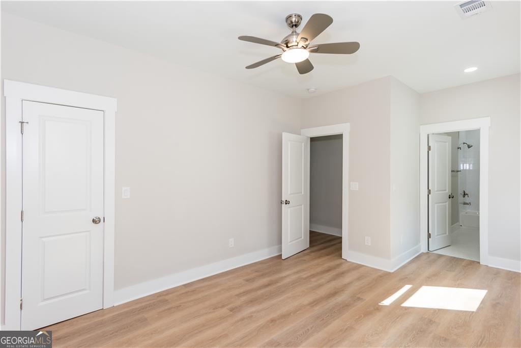 3286 Bachelor Street