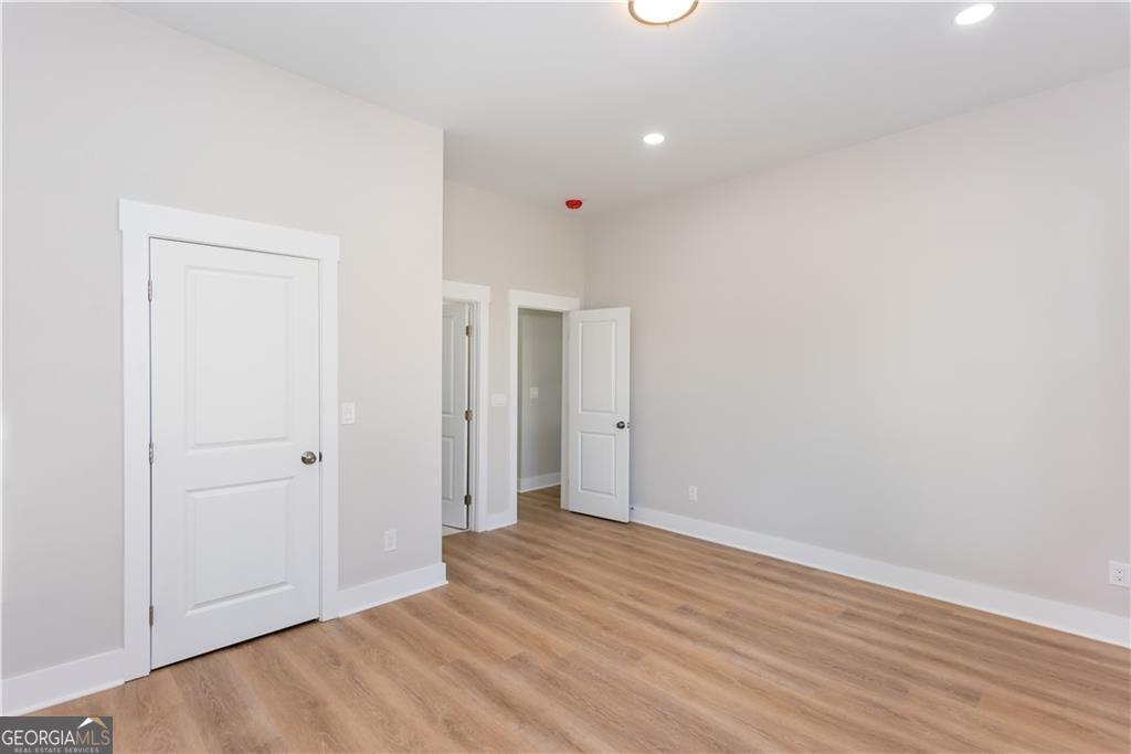 3286 Bachelor Street