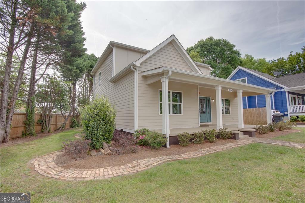 3286 Bachelor Street