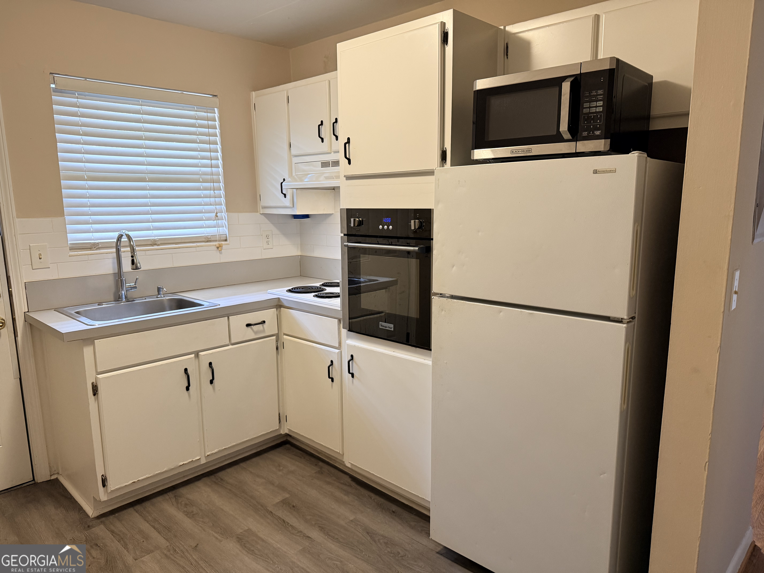 1456 University Drive NE # 1