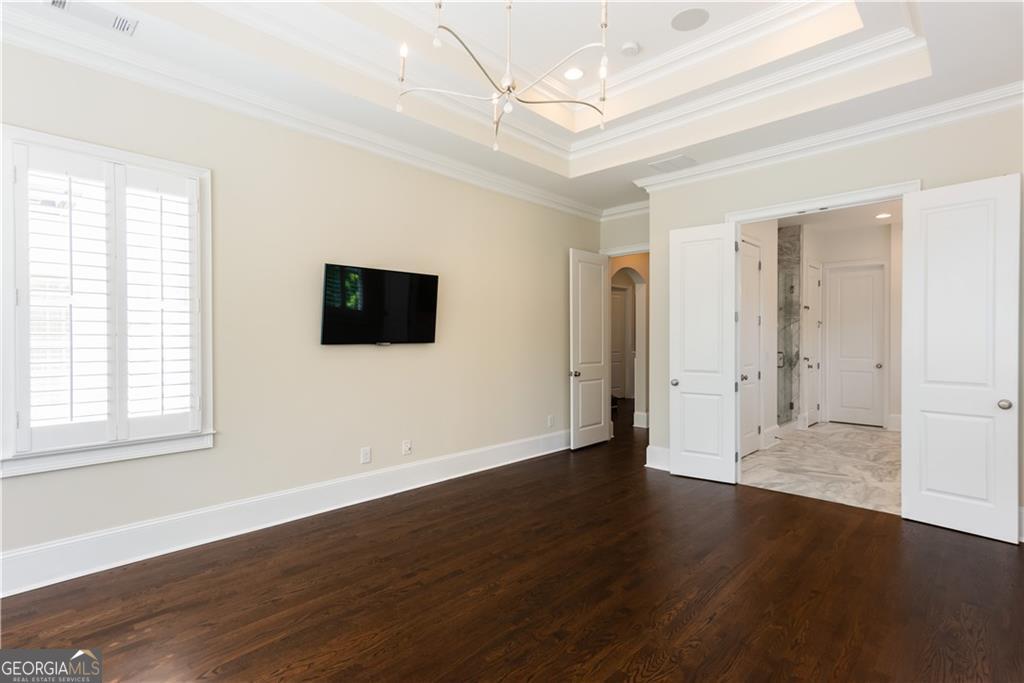 3005 Evelyn Lane