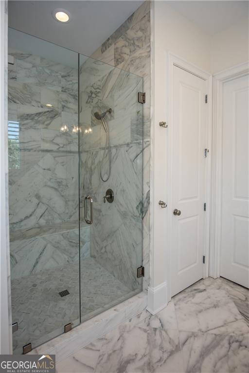 3005 Evelyn Lane