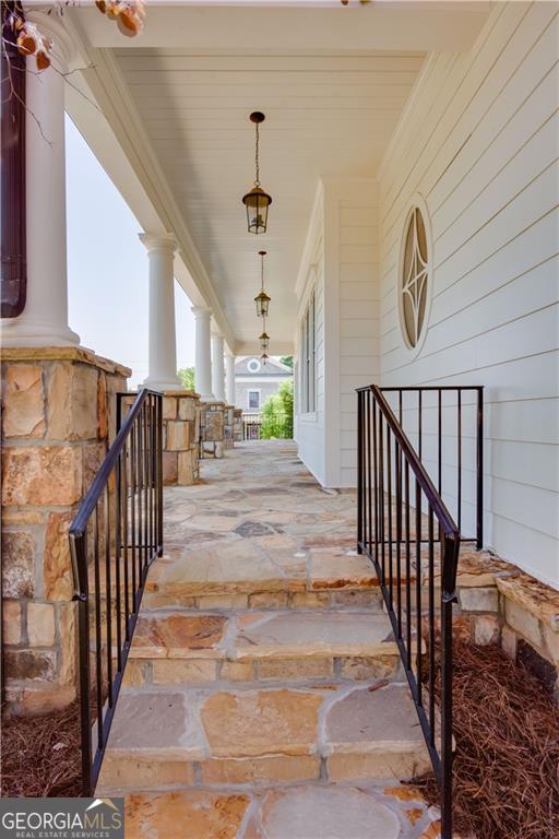 3005 Evelyn Lane