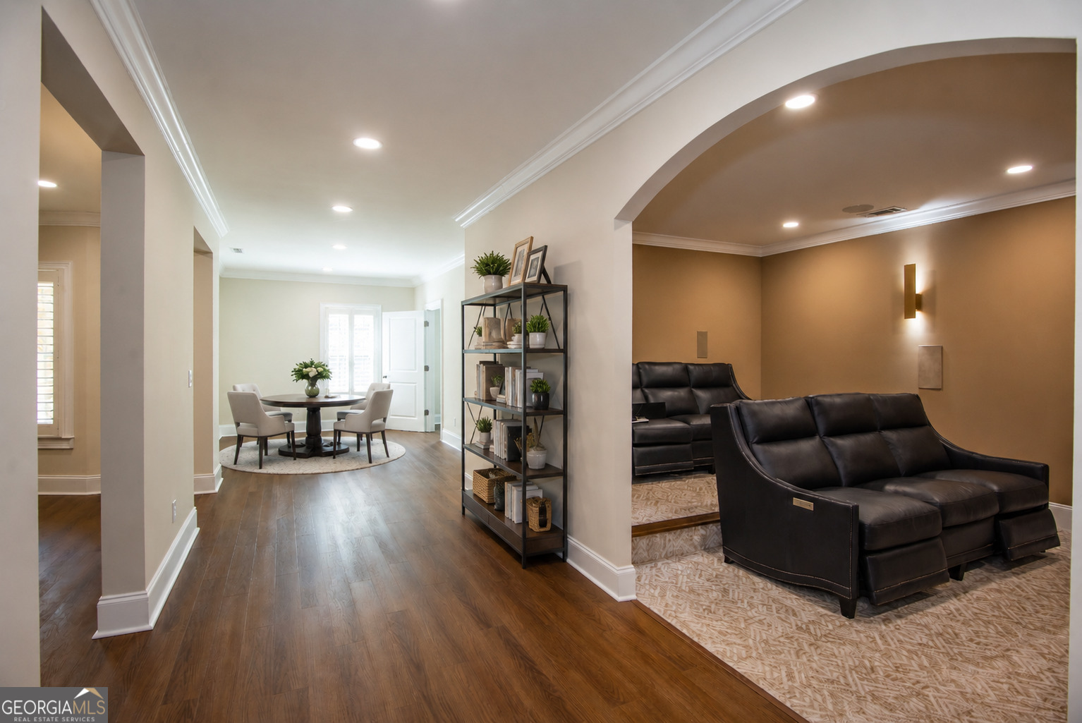 3005 Evelyn Lane
