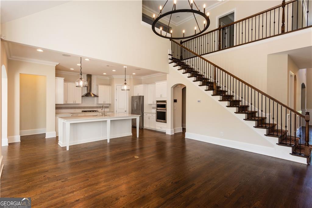 3005 Evelyn Lane