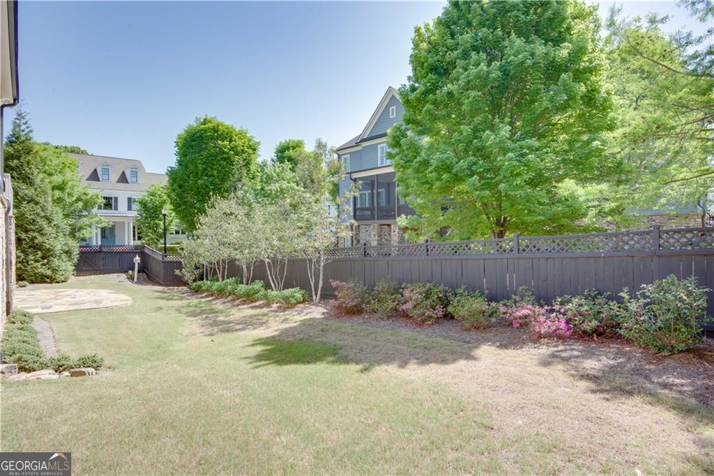 3005 Evelyn Lane