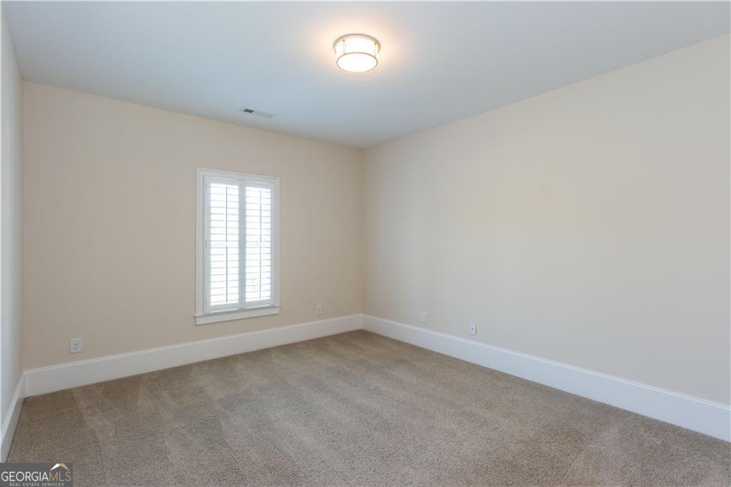 3005 Evelyn Lane