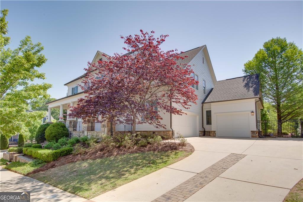 3005 Evelyn Lane