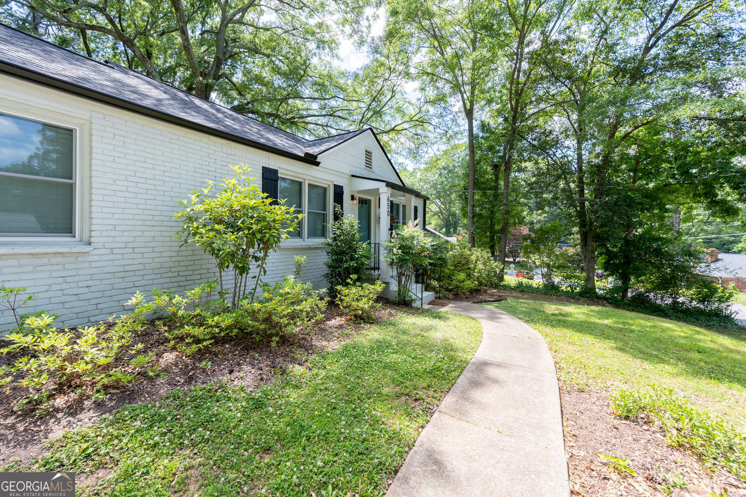 650 Campbell Circle