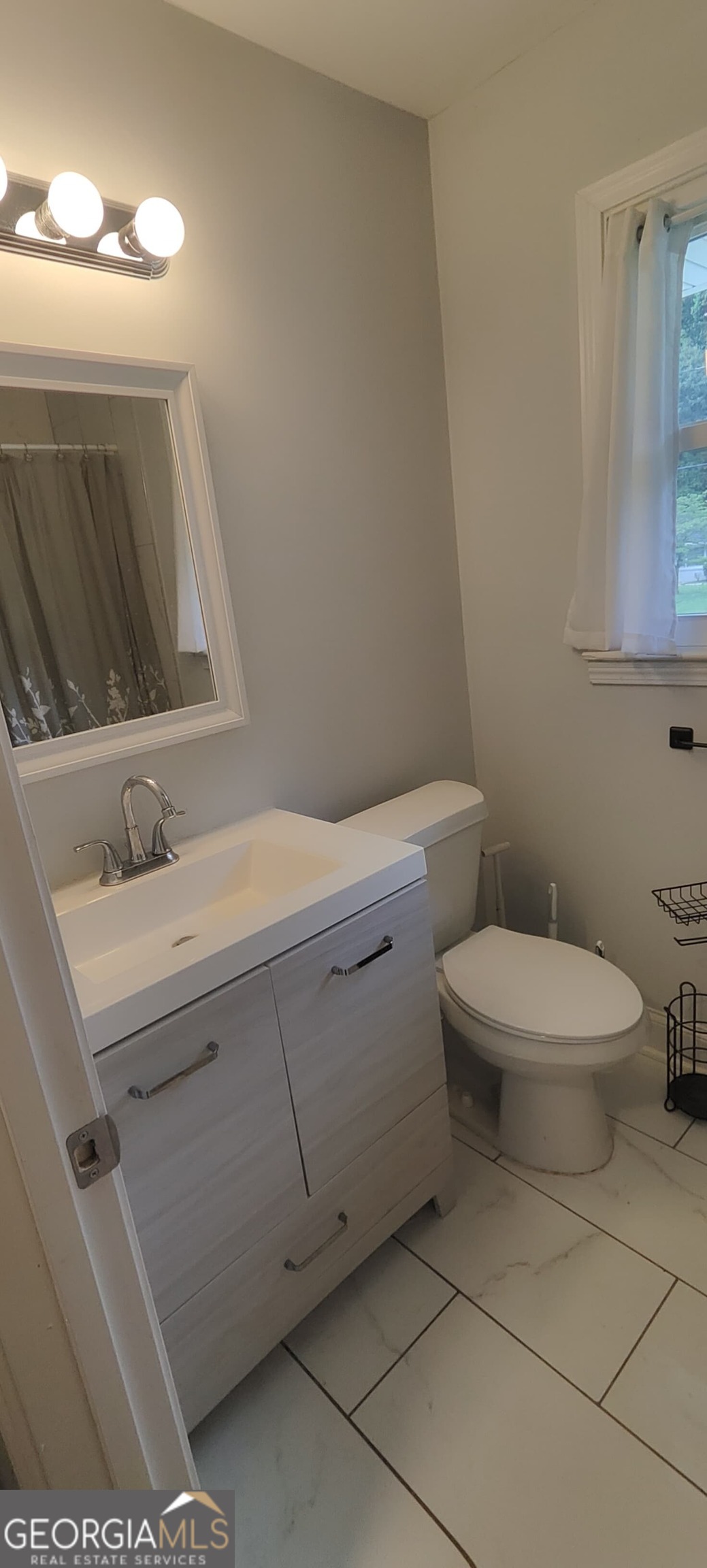 2752 Arrowood Drive Unit: UPSTAIRS
