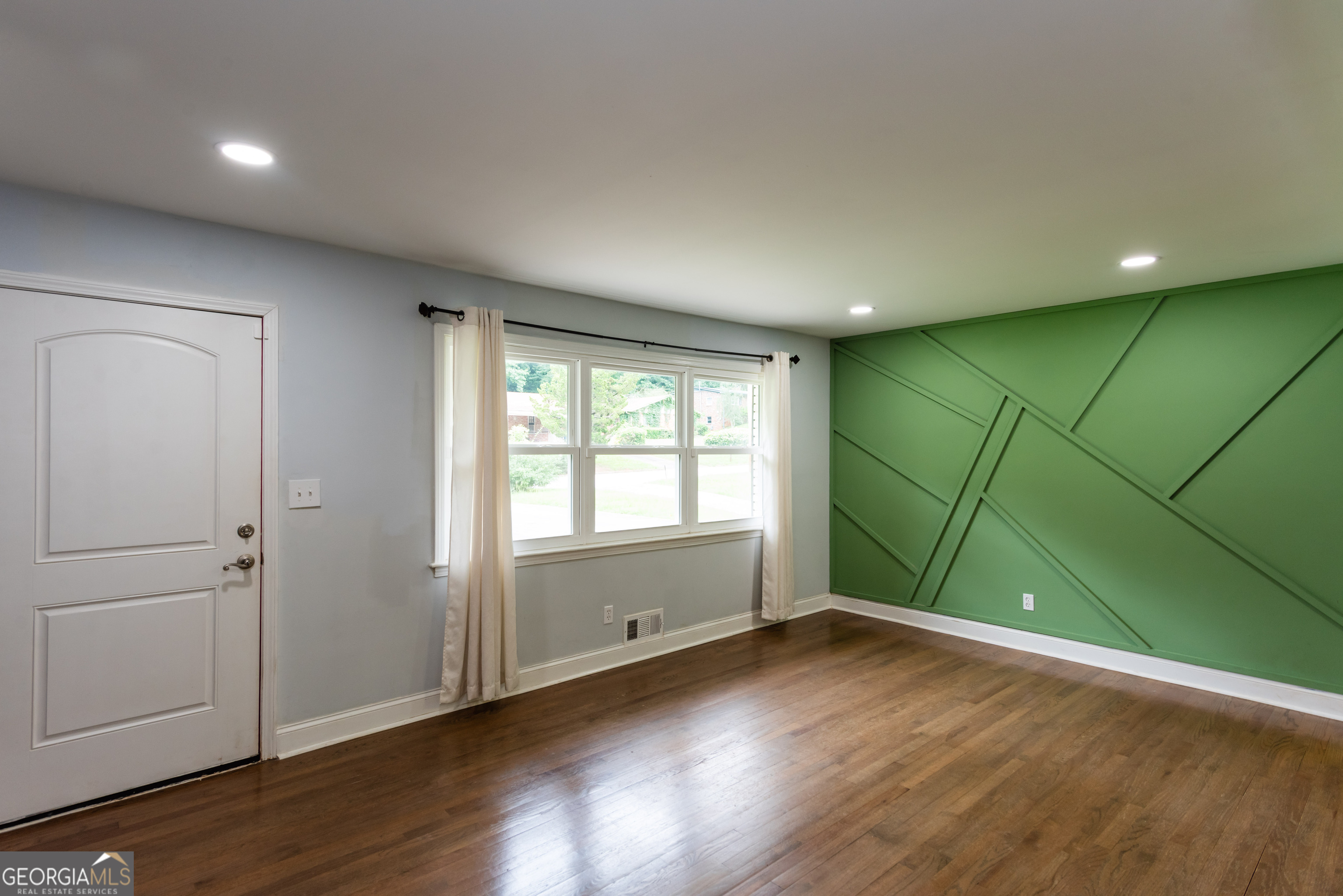 2752 Arrowood Drive Unit: UPSTAIRS