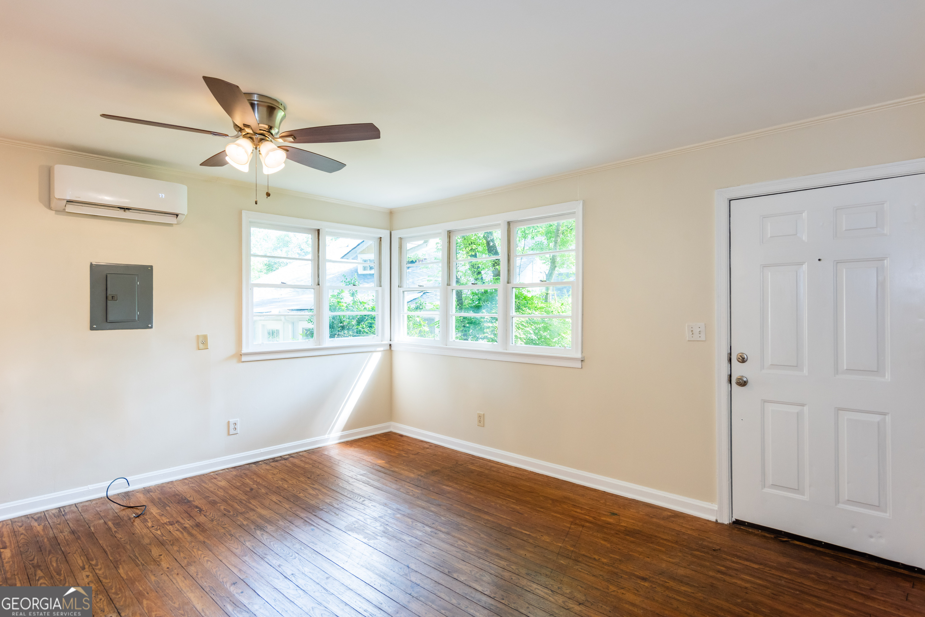 1318 Elizabeth Lane REAR Unit: B - REAR