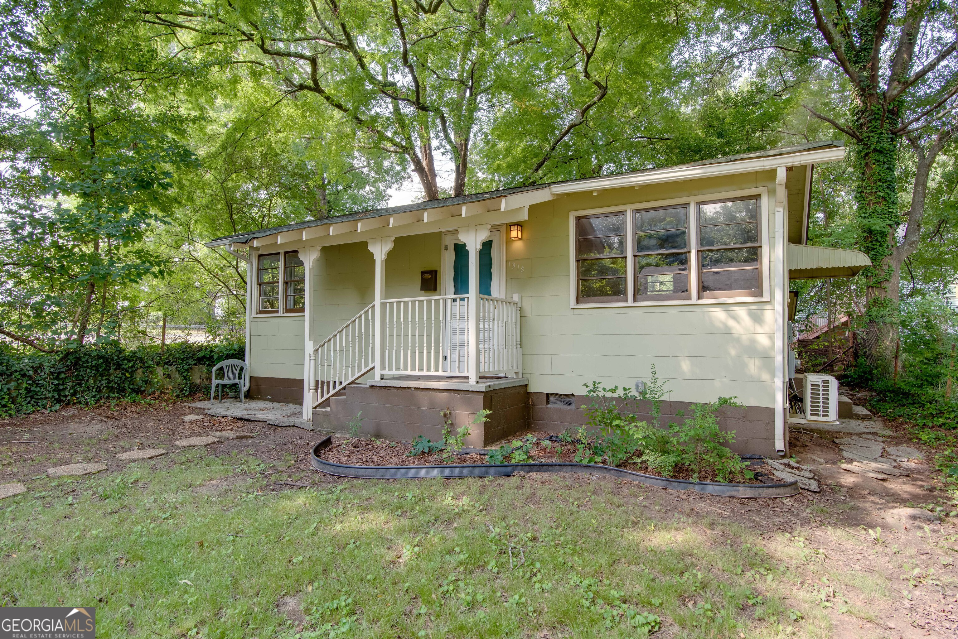 1318 Elizabeth Lane REAR Unit: B - REAR