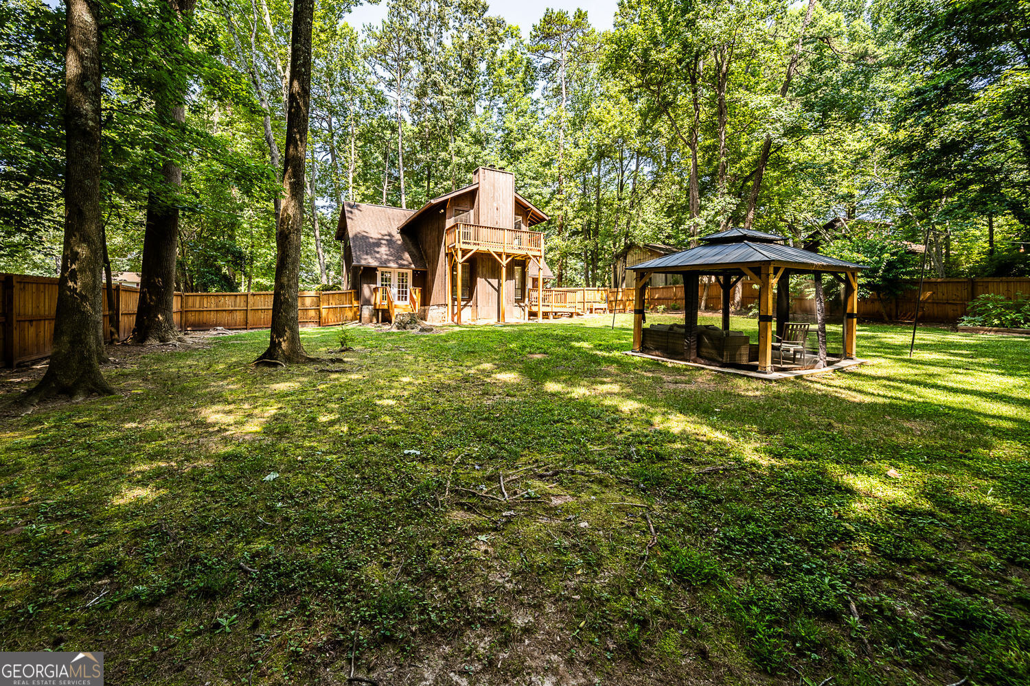 552 Edgefield Drive