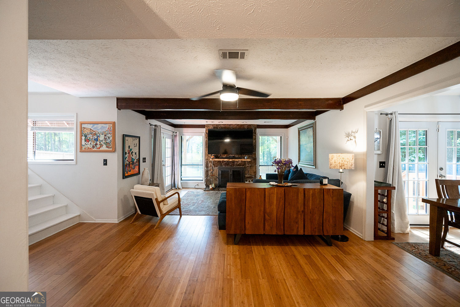 552 Edgefield Drive