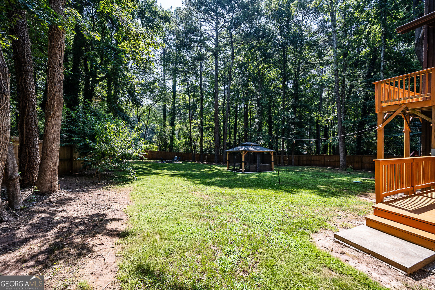 552 Edgefield Drive