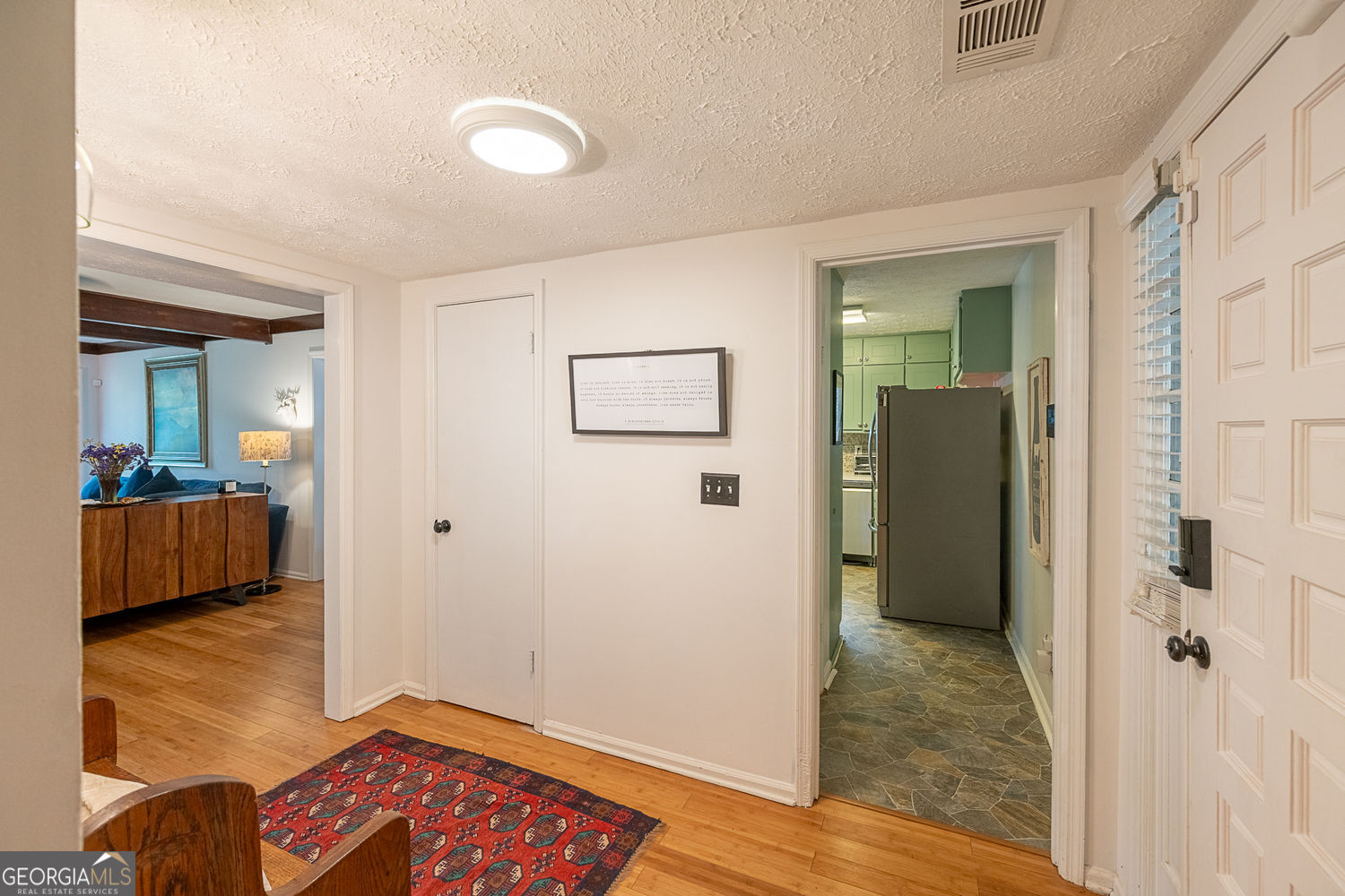 552 Edgefield Drive