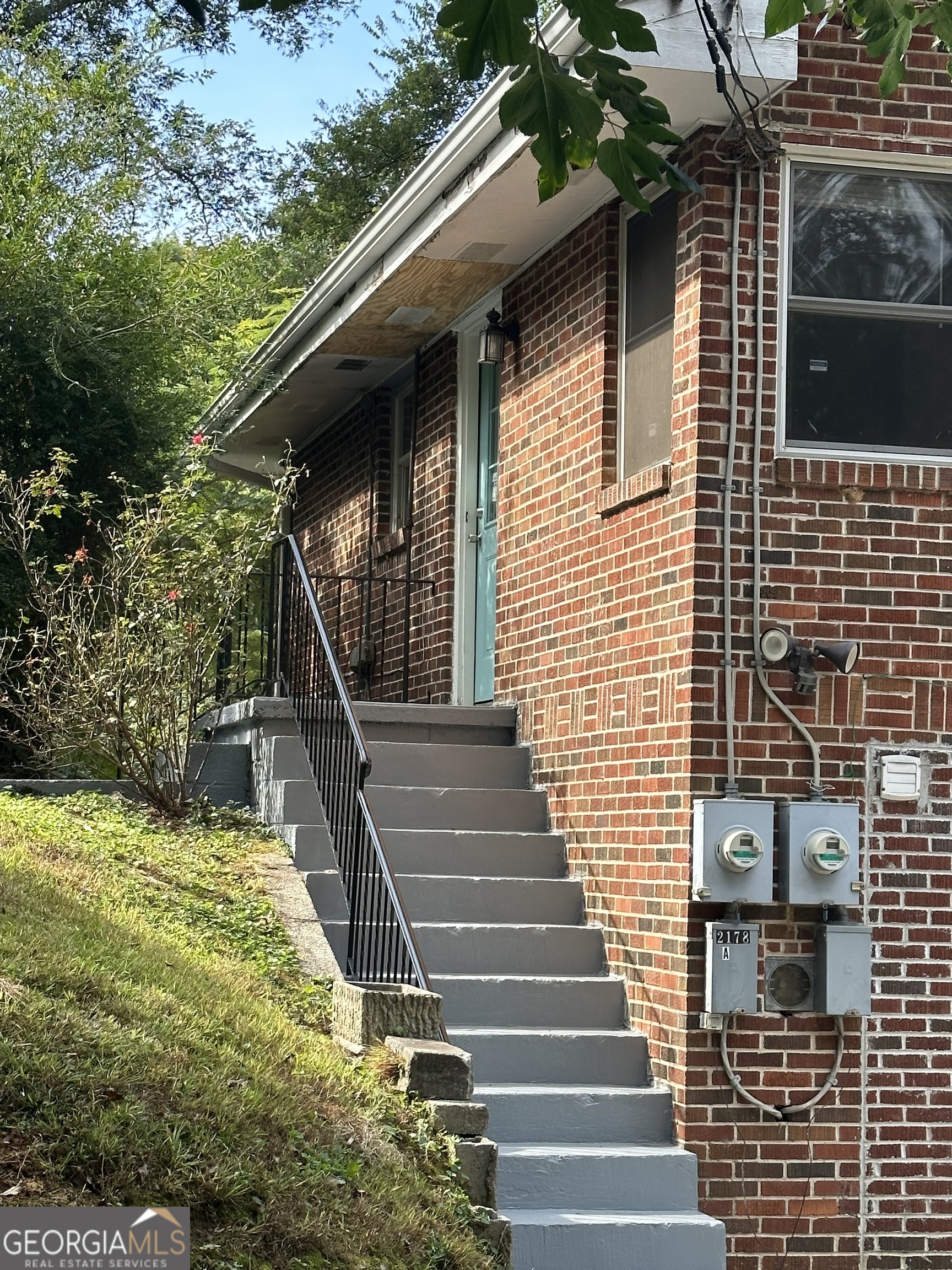 2178 Rugby Avenue Unit: A (UPSTAIRS)