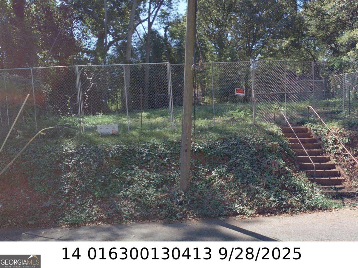 1804 E Farris Avenue