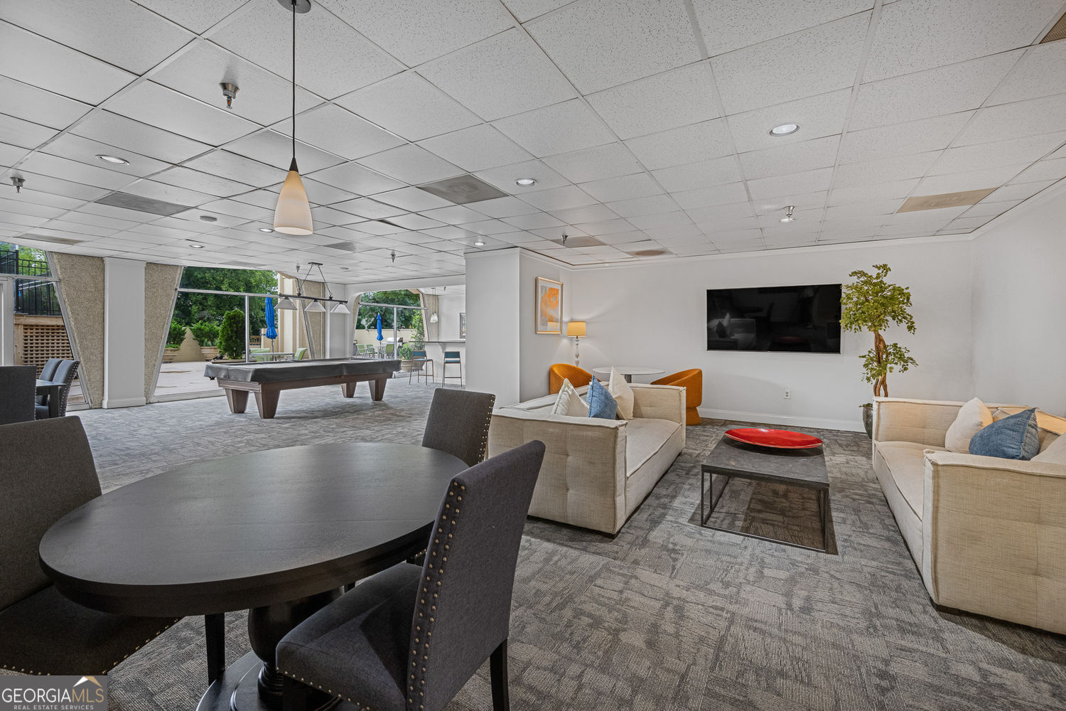 2479 Peachtree Road NE # 1808