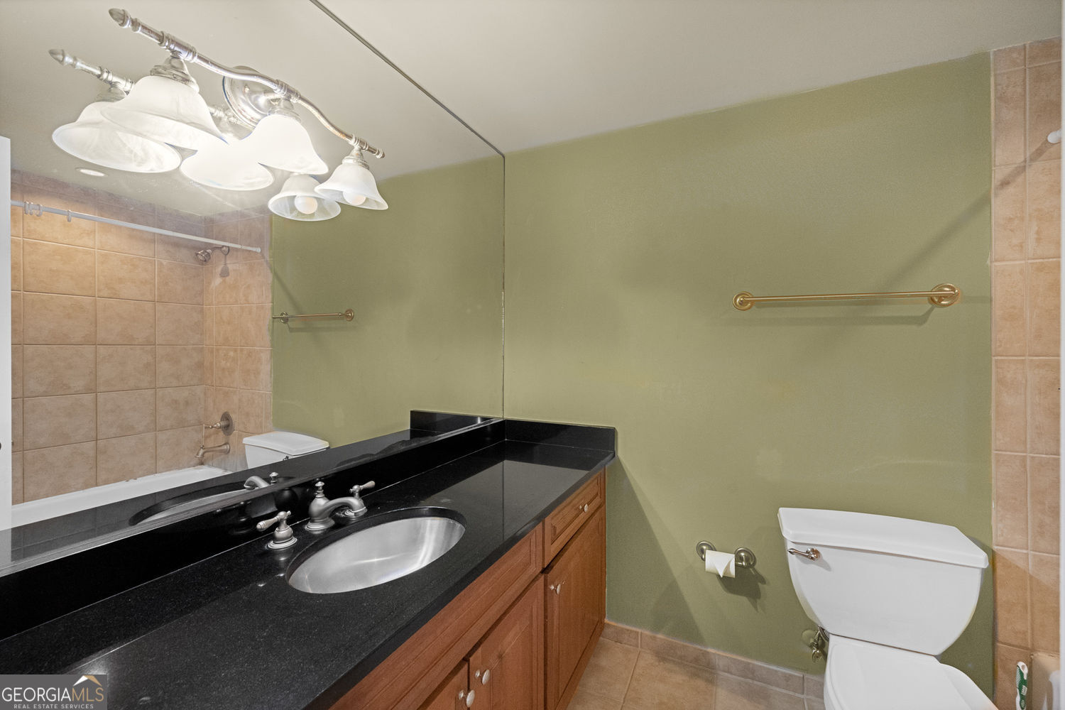 2479 Peachtree Road NE # 1808