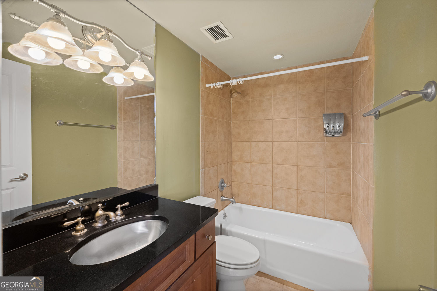 2479 Peachtree Road NE # 1808