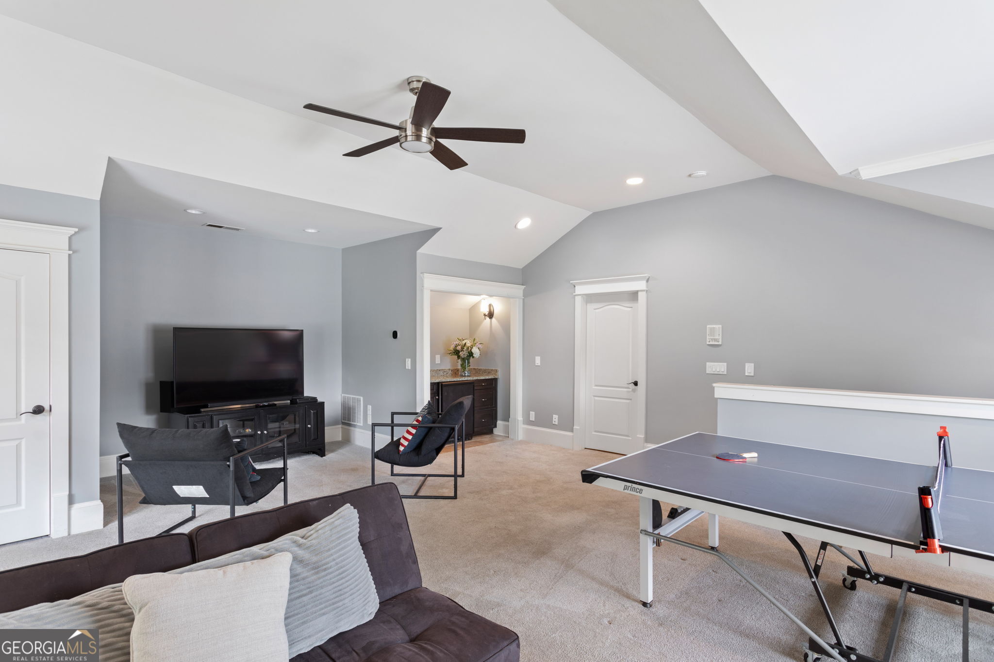 2019 Cambridge Avenue