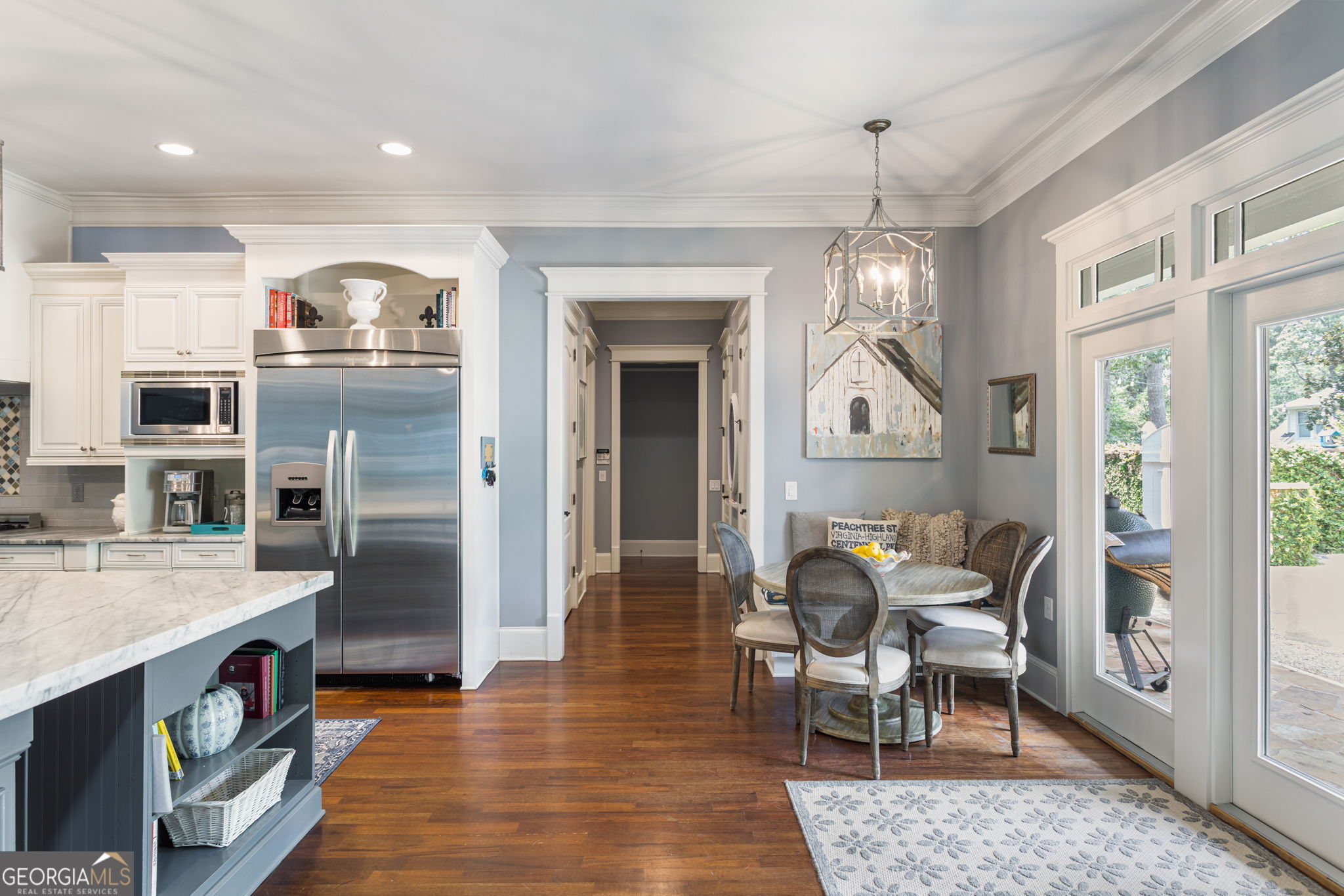 2019 Cambridge Avenue