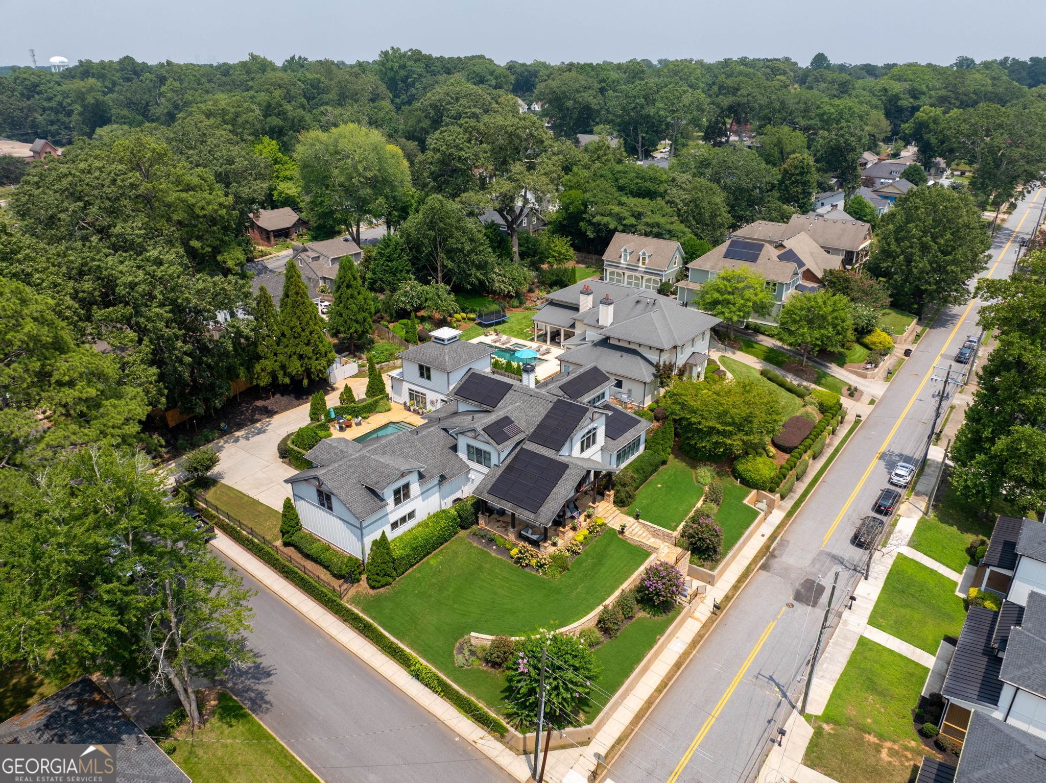 2019 Cambridge Avenue