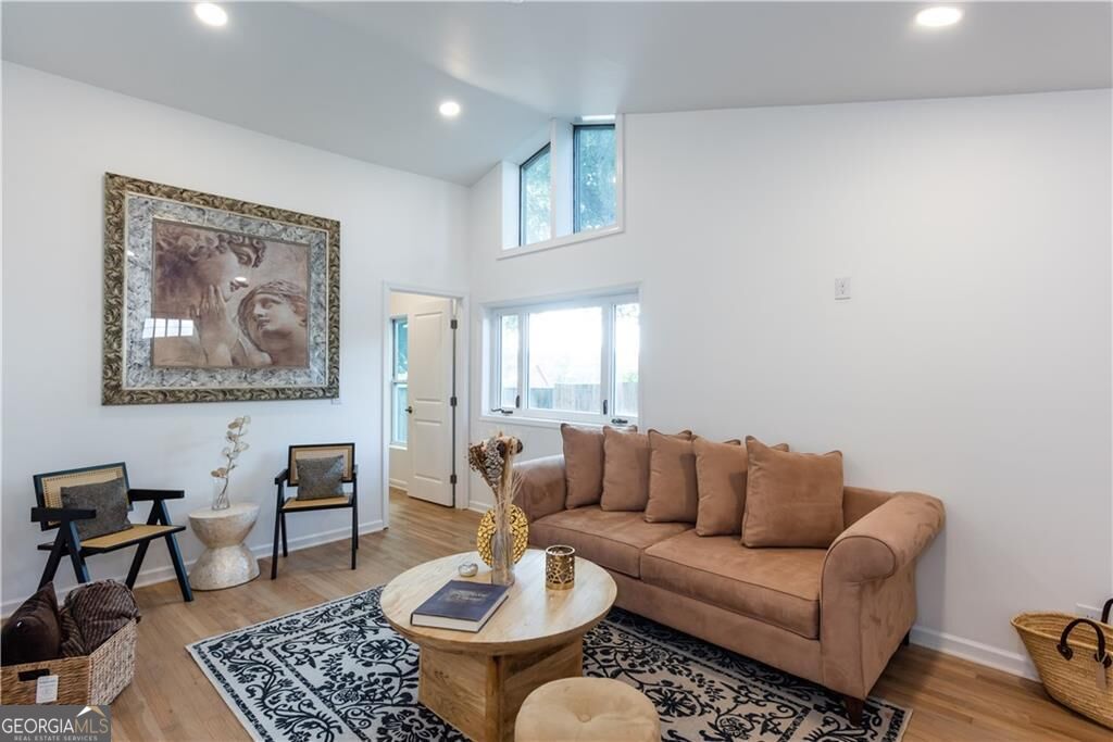 1466 Hardin Avenue