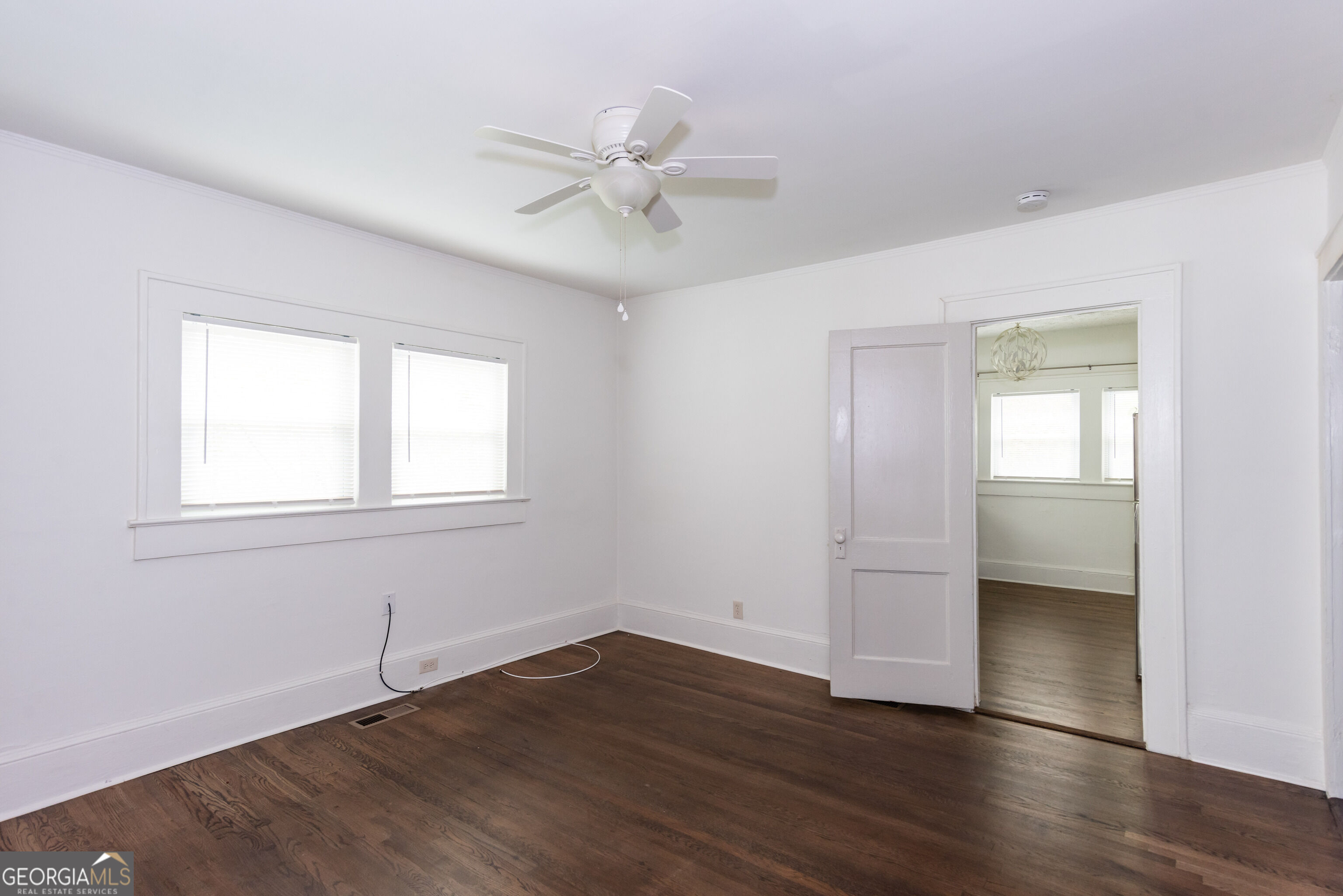 2870 Cheney Street SIDE Unit: LEFT SIDE