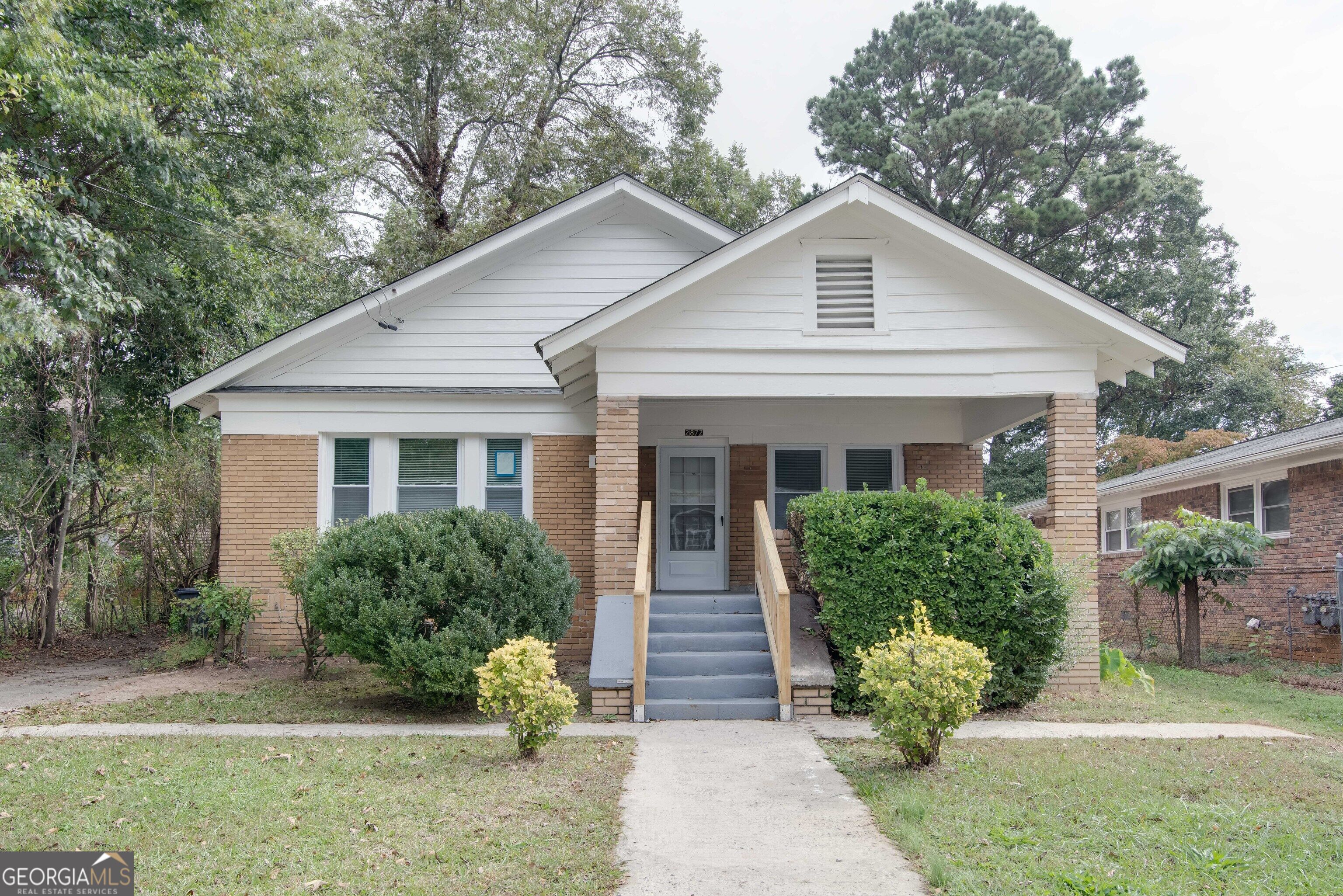 2870 Cheney Street SIDE Unit: LEFT SIDE