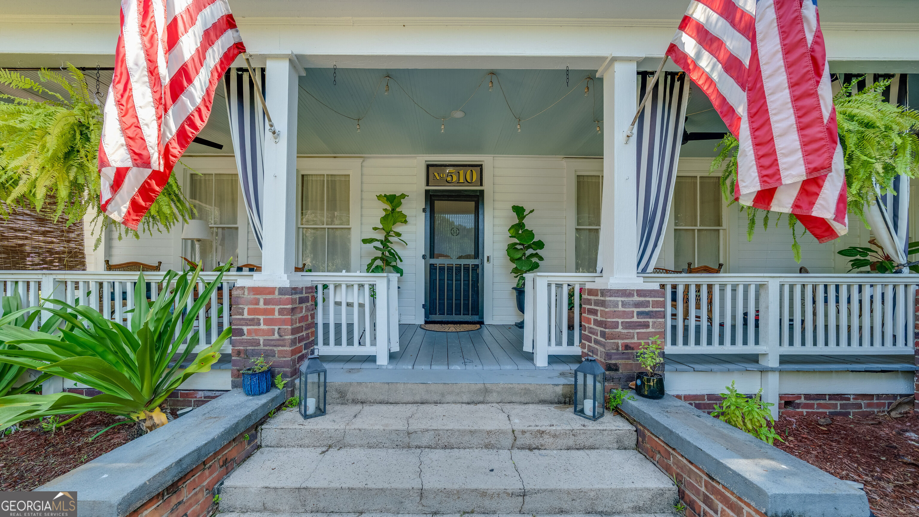 510 Young Street