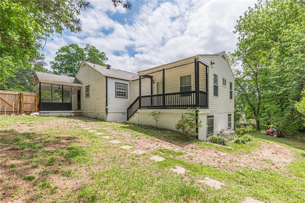 3311 Lavista Drive