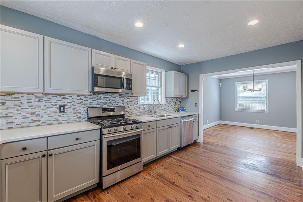 3311 Lavista Drive