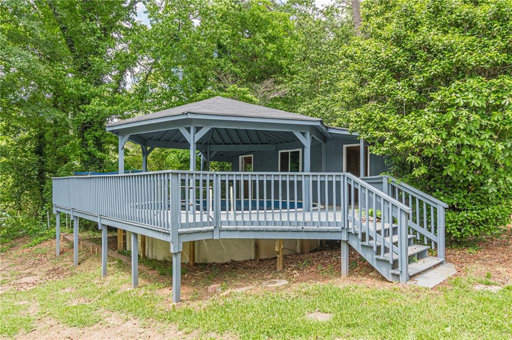3311 Lavista Drive
